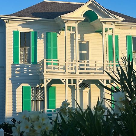 Hotel Lotus Galveston Esterno foto
