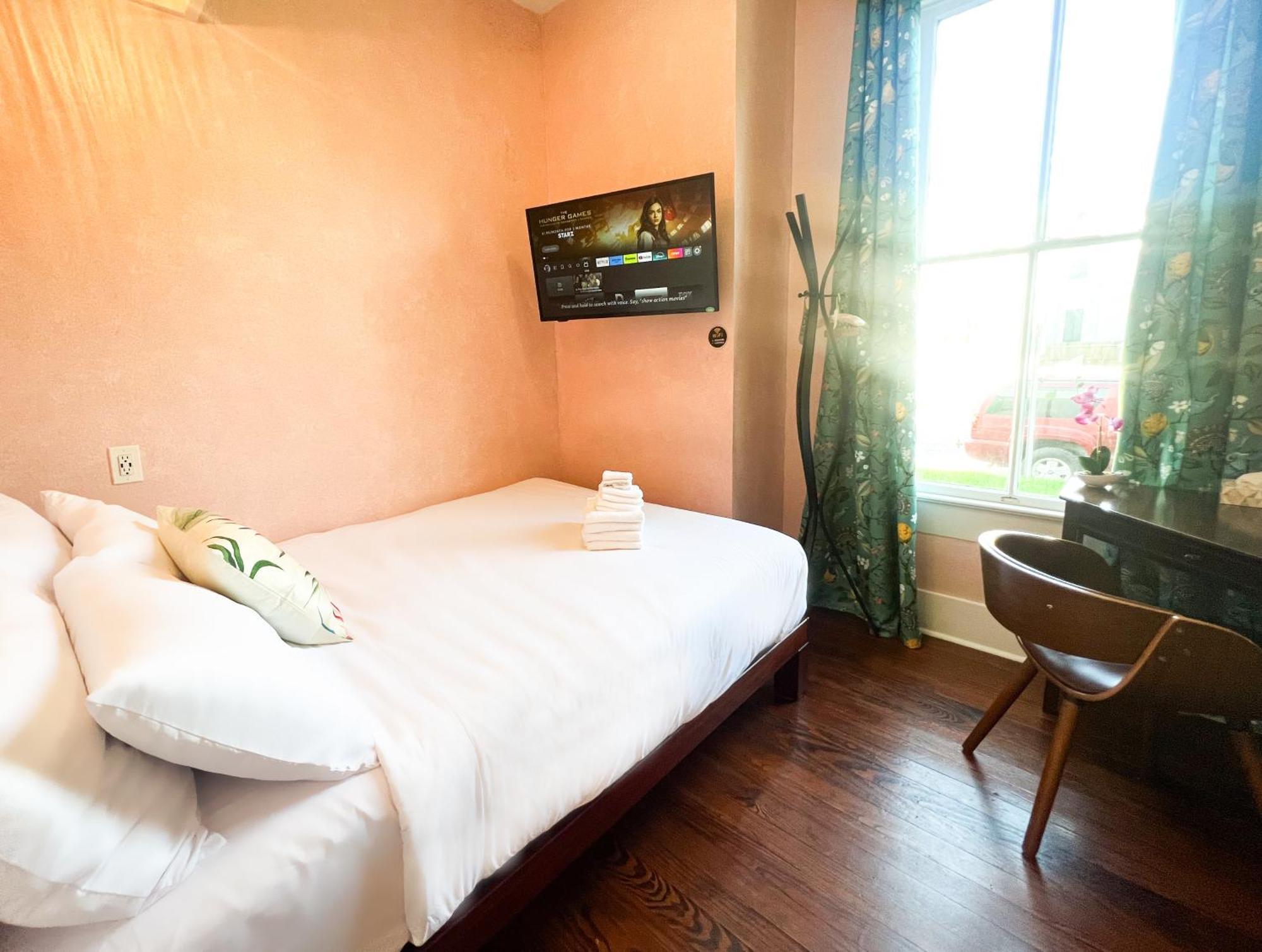 Hotel Lotus Galveston Esterno foto